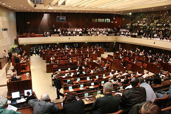 الكنيست الإسرائيلي يقر بالإجماع مشروع حل نفسه تمهيدياً