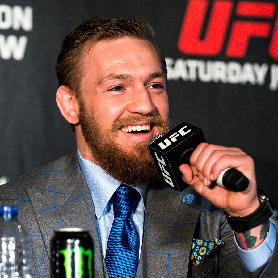 ماكغريغور يعود لحلبة UFC بعد غياب دام 5 سنوات