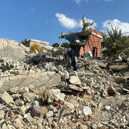 استمرار القصف الإسرائيلي في جنوب لبنان رغم اتفاق وقف النار