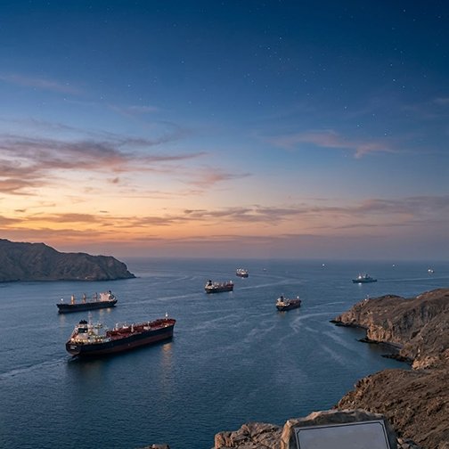 إيران تعلن إنشاء منطقة سيطرة بحرية في مضيق هرمز الاستراتيجي